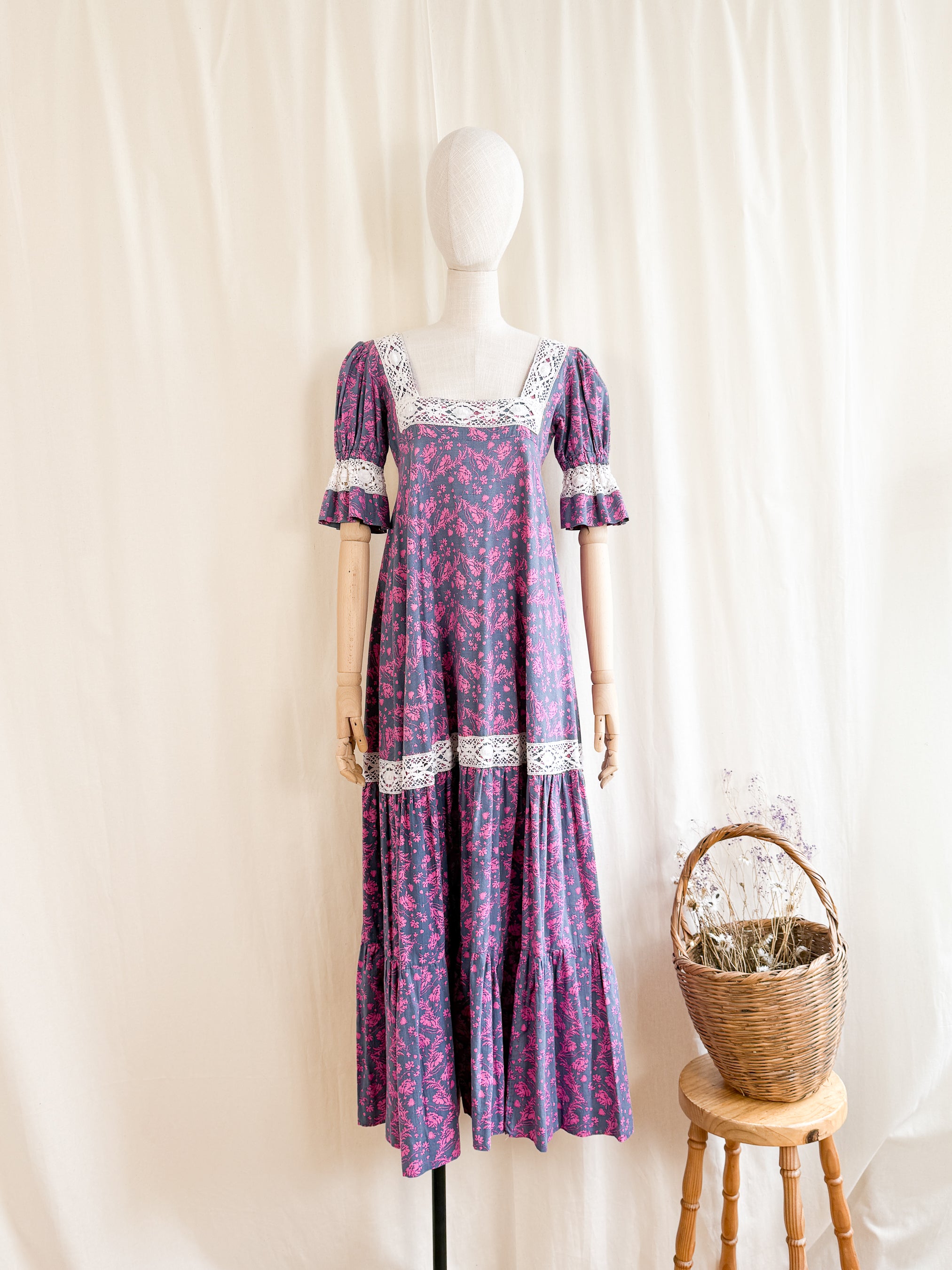 Dreamy rare 70s David Butler light cotton summer dream dress