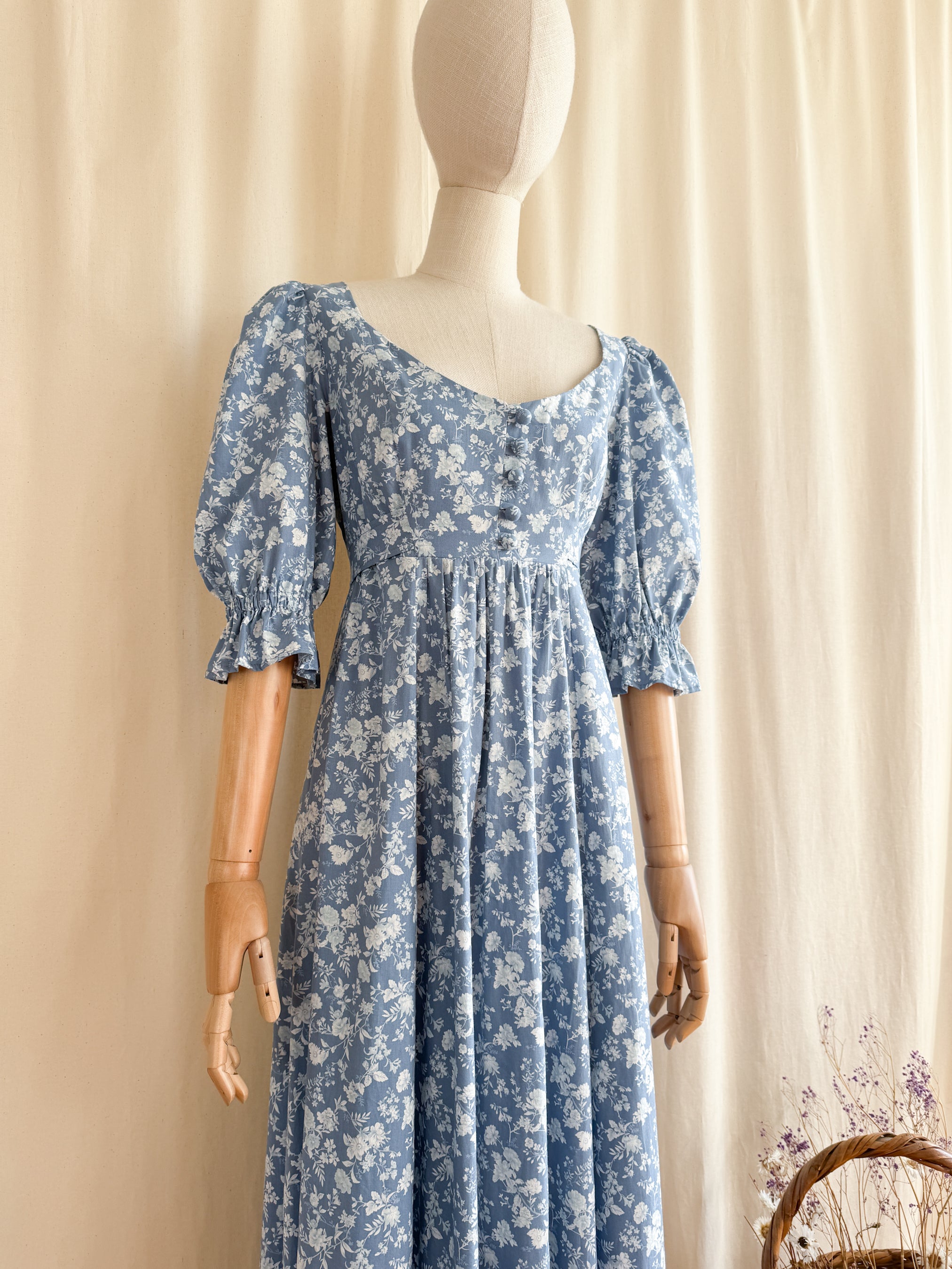Divine Precious Rare 1970s Bluestocking Liberty Cotton Floral Maxi Dress