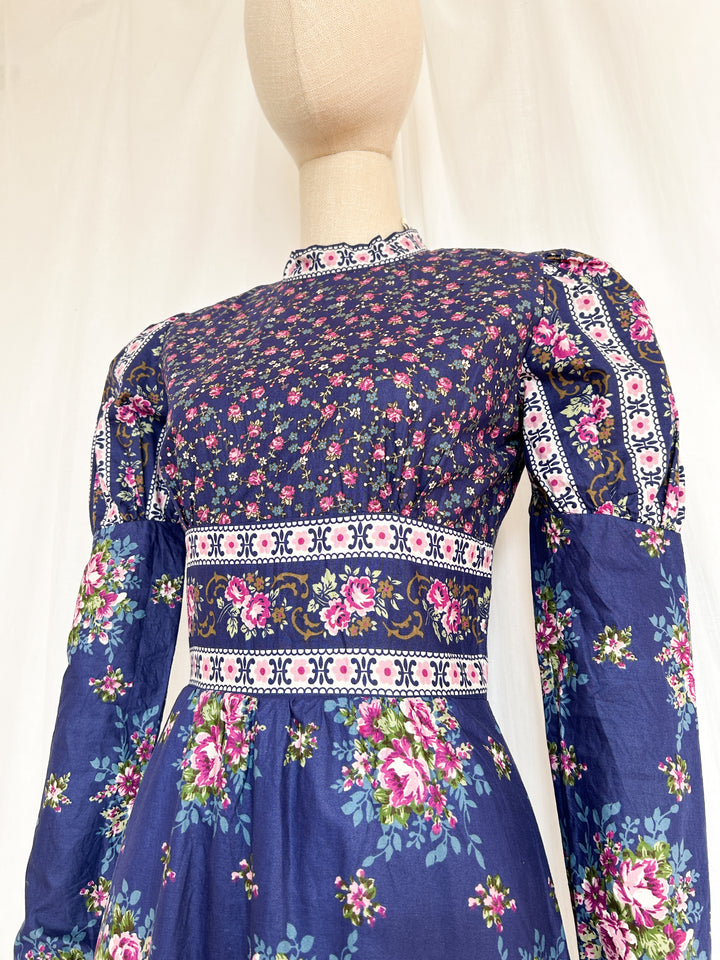 Belvoir ~ Rare Beautiful Late 60s Dolly Day Floral Cotton Prairie Dress