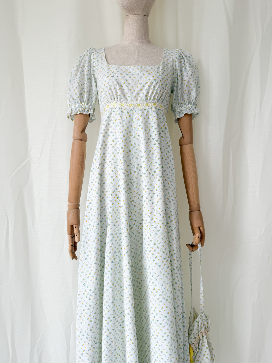 Dreamy Rare 1970s Floral Cotton Regency Dress