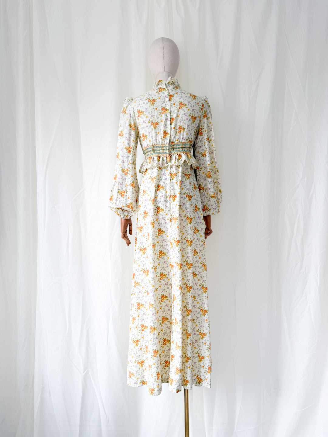 Insanely Beautiful Smocked Waist 1970s Floral Cotton Maxi Dress