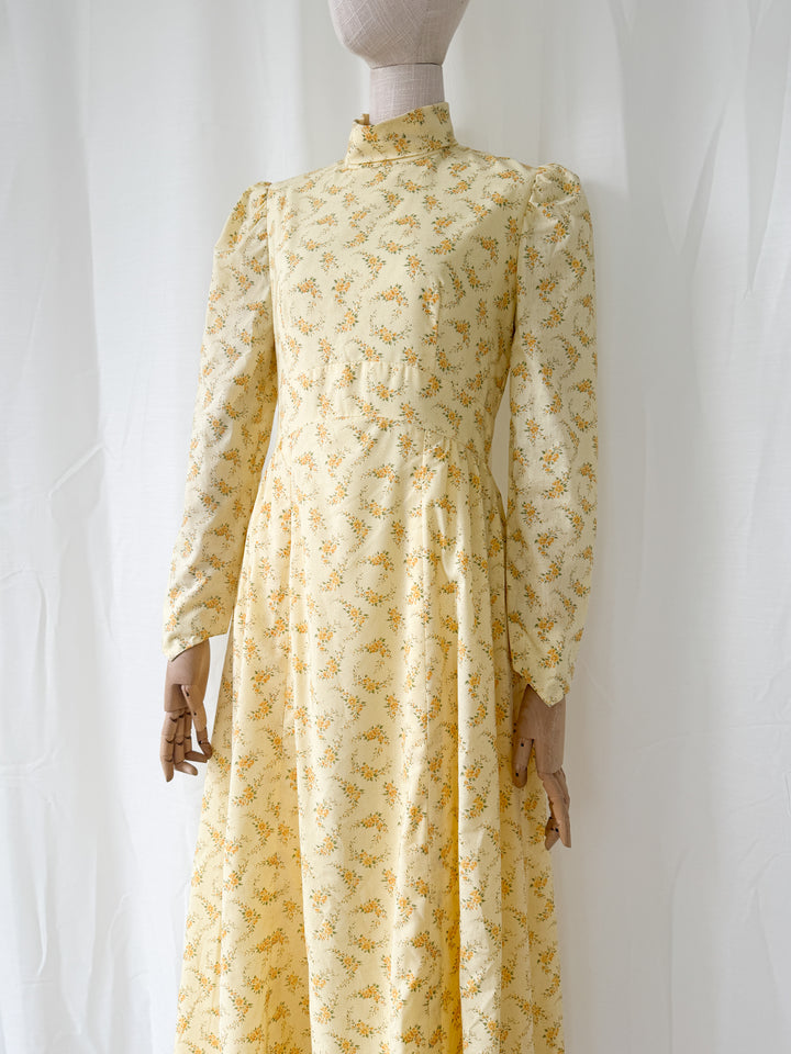 Gorgeous 1970s Lemon Floral Cotton Maxi Dress