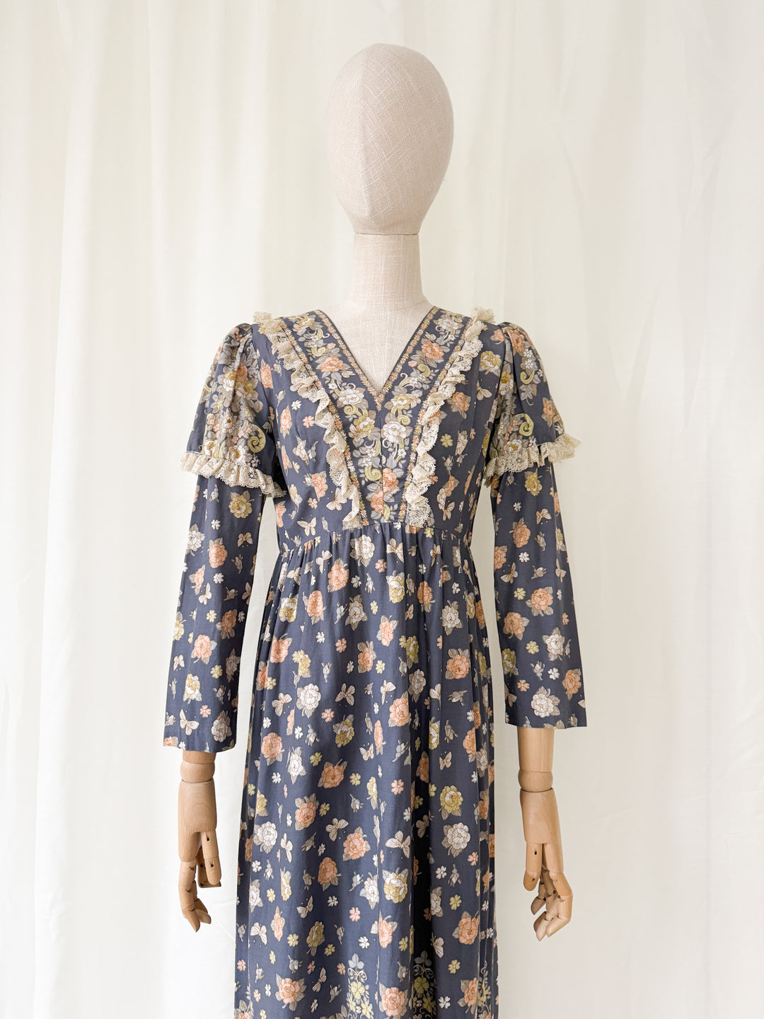 Beautiful Rare 1970s Dollyrockers Butterfly Print Cotton Maxi Dress