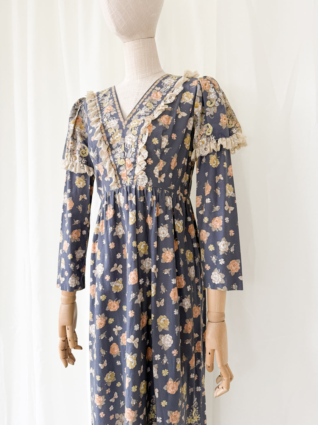 Beautiful Rare 1970s Dollyrockers Butterfly Print Cotton Maxi Dress