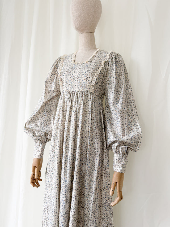 Divine Delicate Floral 1970s Cotton Billowing Sleeve Maxi Dress