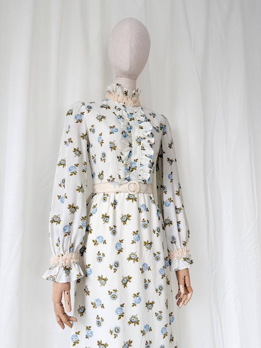 Darling 1970s Floral Cotton Frill Collar Maxi Dress