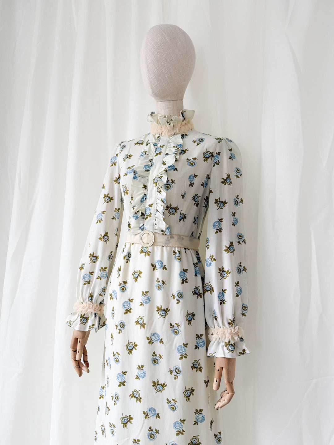 Darling 1970s Floral Cotton Frill Collar Maxi Dress