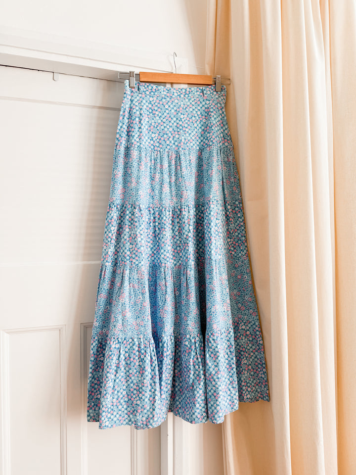 Adorable 70s Cotton Floral Maxi Skirt