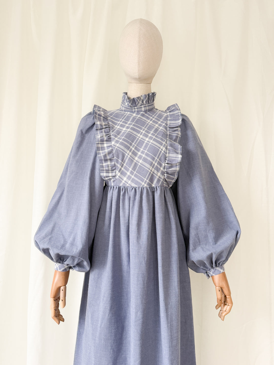 Insanely Beautiful 1970s Marion Donaldson Billowing Sleeve Cotton Maxi Dress