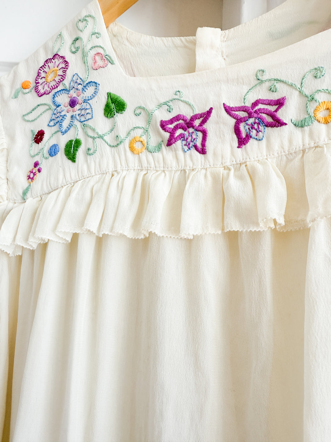 Insanely Precious 30s Embroidered Blouse