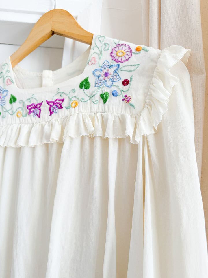 Insanely Precious 30s Embroidered Blouse