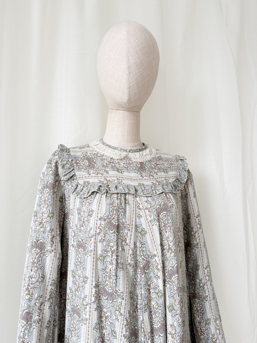 Cute 1970s Floral Cotton Smock Midi Dress