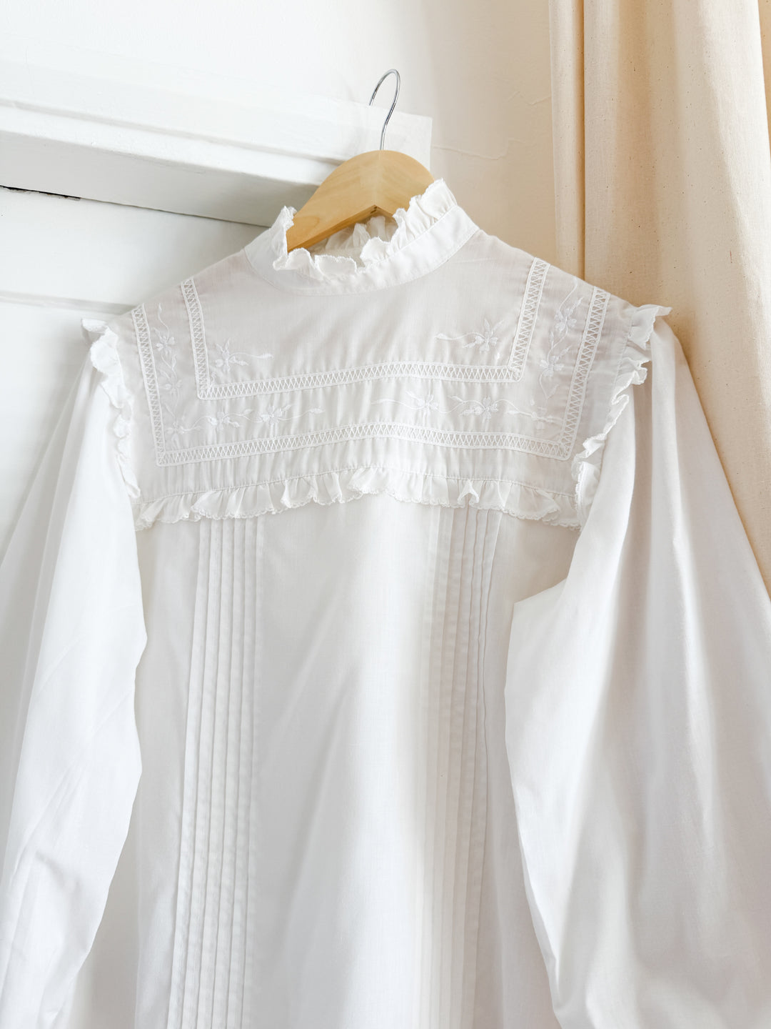 Stunning 70s Frill Yoke Cotton Blouse