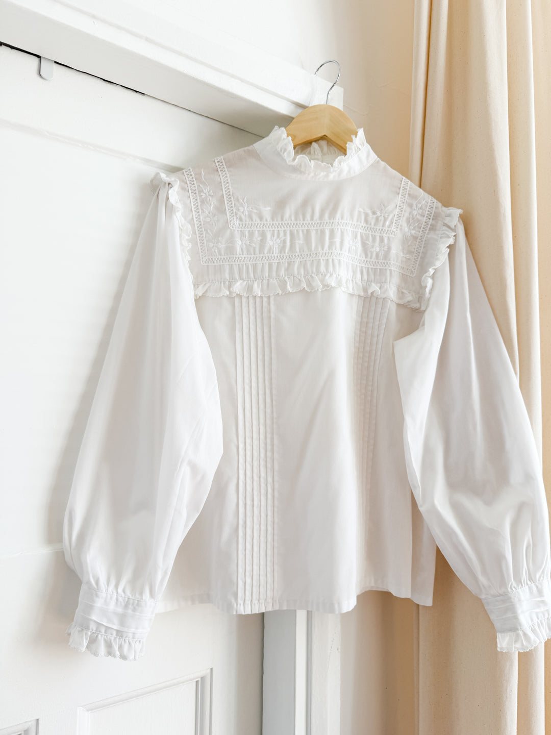 Stunning 70s Frill Yoke Cotton Blouse