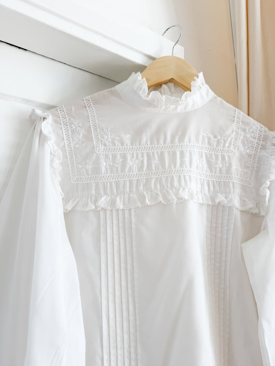 Stunning 70s Frill Yoke Cotton Blouse