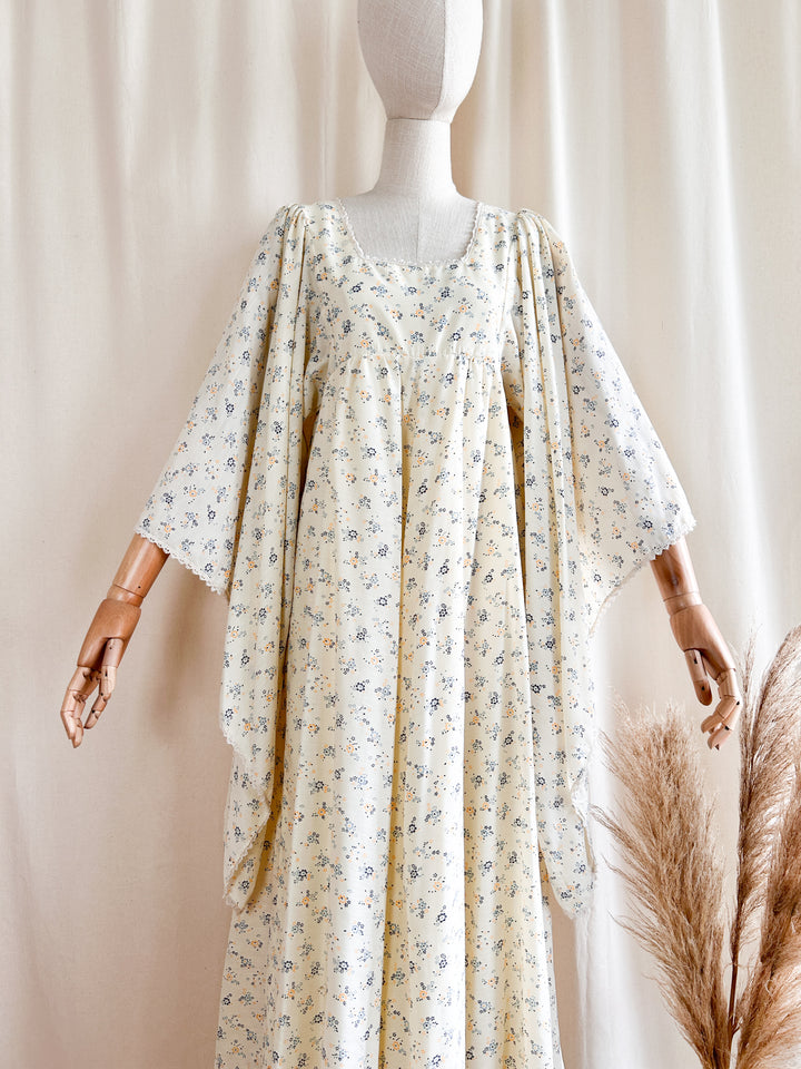 Incredible Rare Huge Angel Sleeve 1970s Cotton Maxi Dress