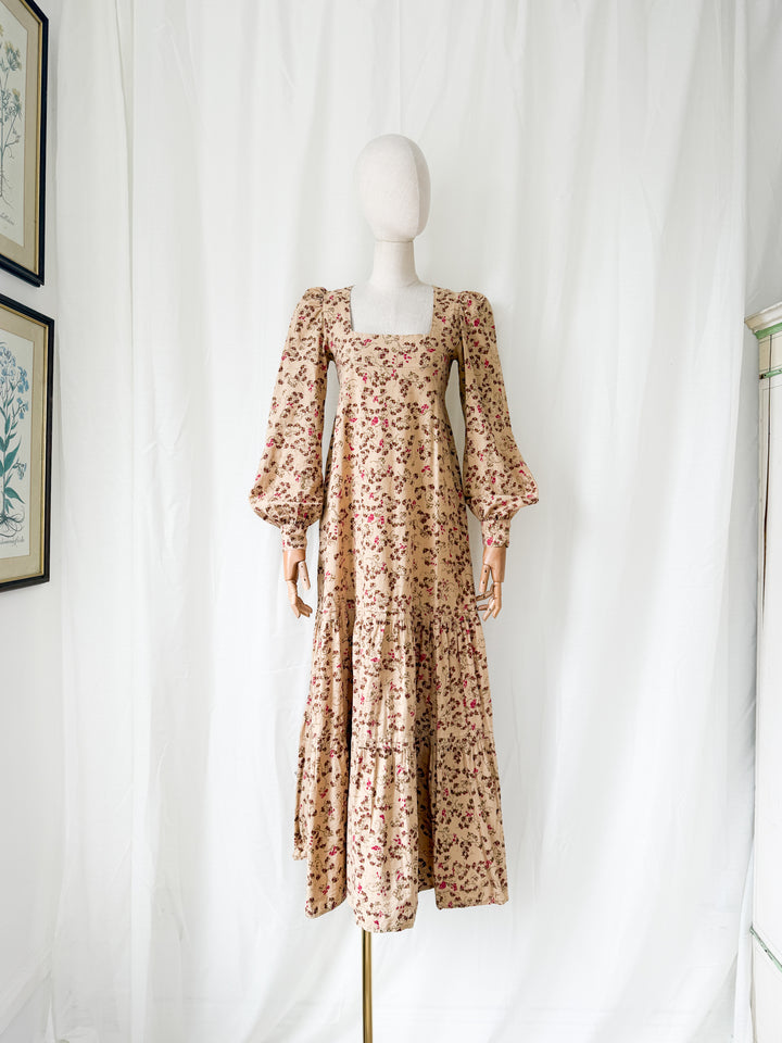Holy Grail Rare Divine 1970s Dove Clothing Company Bohemian Cotton Maxi Dress