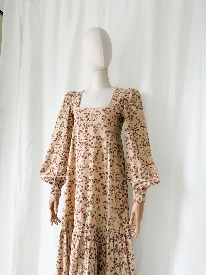 Holy Grail Rare Divine 1970s Dove Clothing Company Bohemian Cotton Maxi Dress