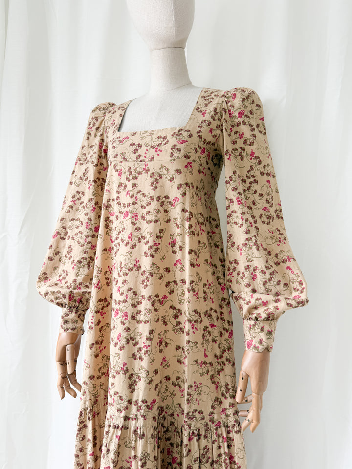 Holy Grail Rare Divine 1970s Dove Clothing Company Bohemian Cotton Maxi Dress