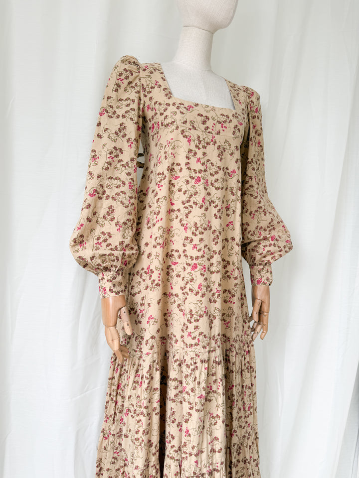 Holy Grail Rare Divine 1970s Dove Clothing Company Bohemian Cotton Maxi Dress