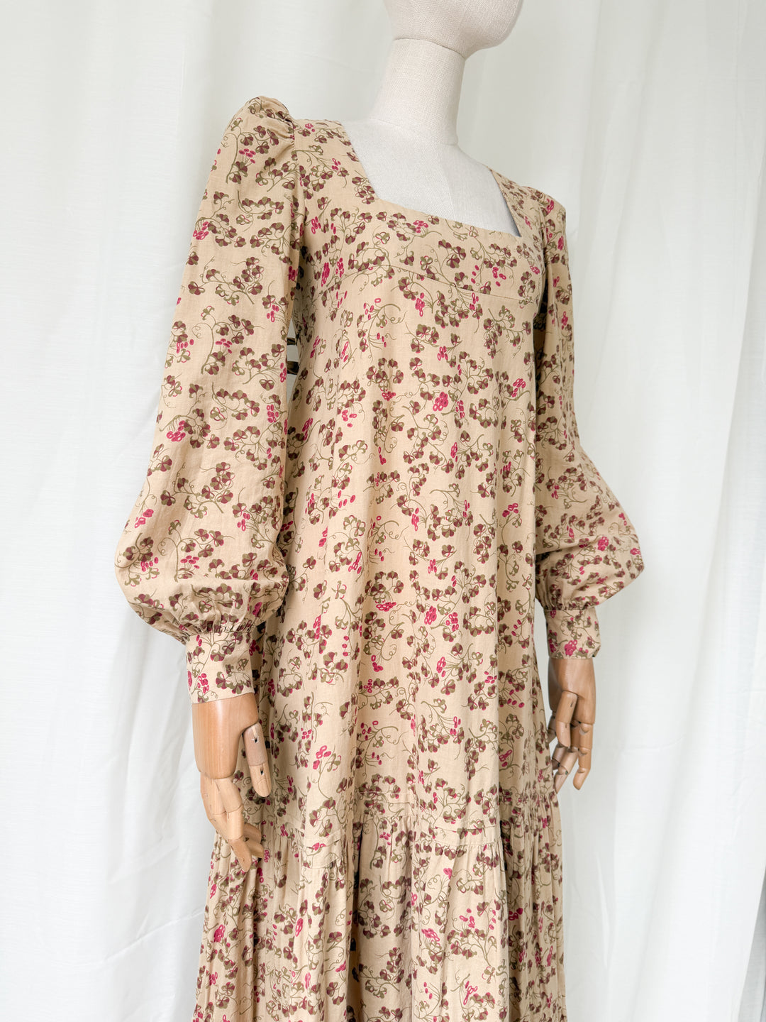 Holy Grail Rare Divine 1970s Dove Clothing Company Bohemian Cotton Maxi Dress