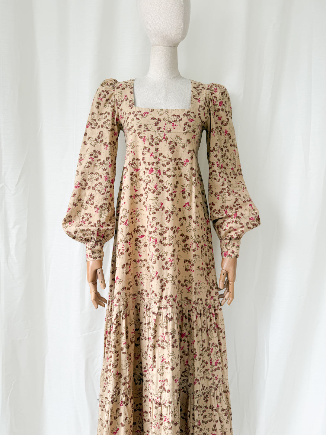 Holy Grail Rare Divine 1970s Dove Clothing Company Bohemian Cotton Maxi Dress