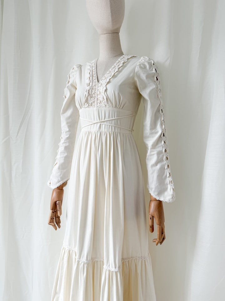 Breathtaking Precious Holy Grail Rare 1970s Gunne Sax Cotton Bohemian Maxi Dress
