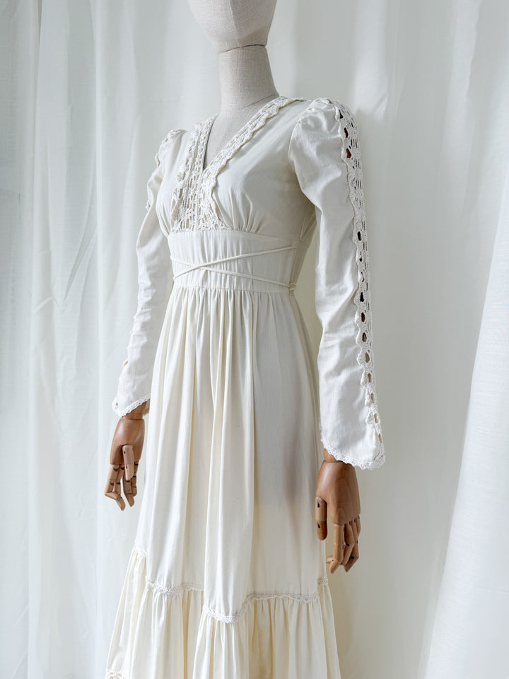 Breathtaking Precious Holy Grail Rare 1970s Gunne Sax Cotton Bohemian Maxi Dress