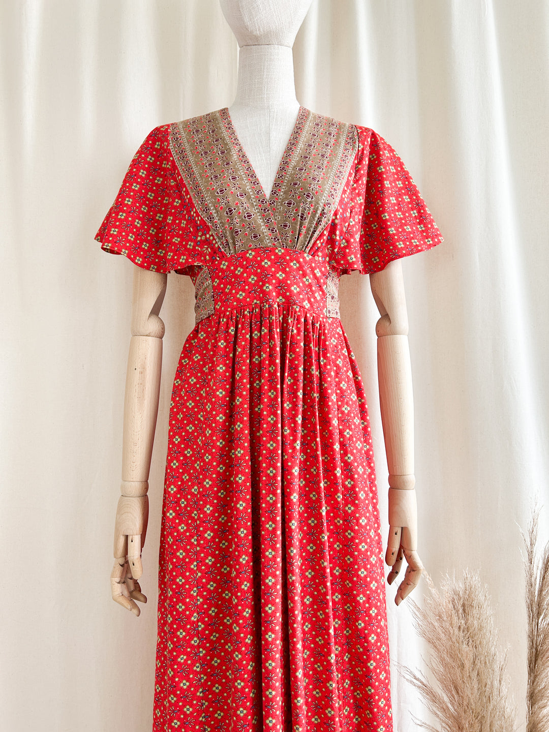 Stunning 1970s Cotton Bohemian Dream Dress