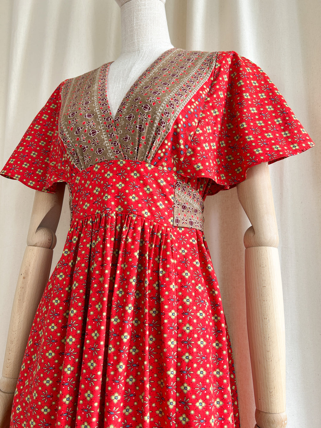 Stunning 1970s Cotton Bohemian Dream Dress