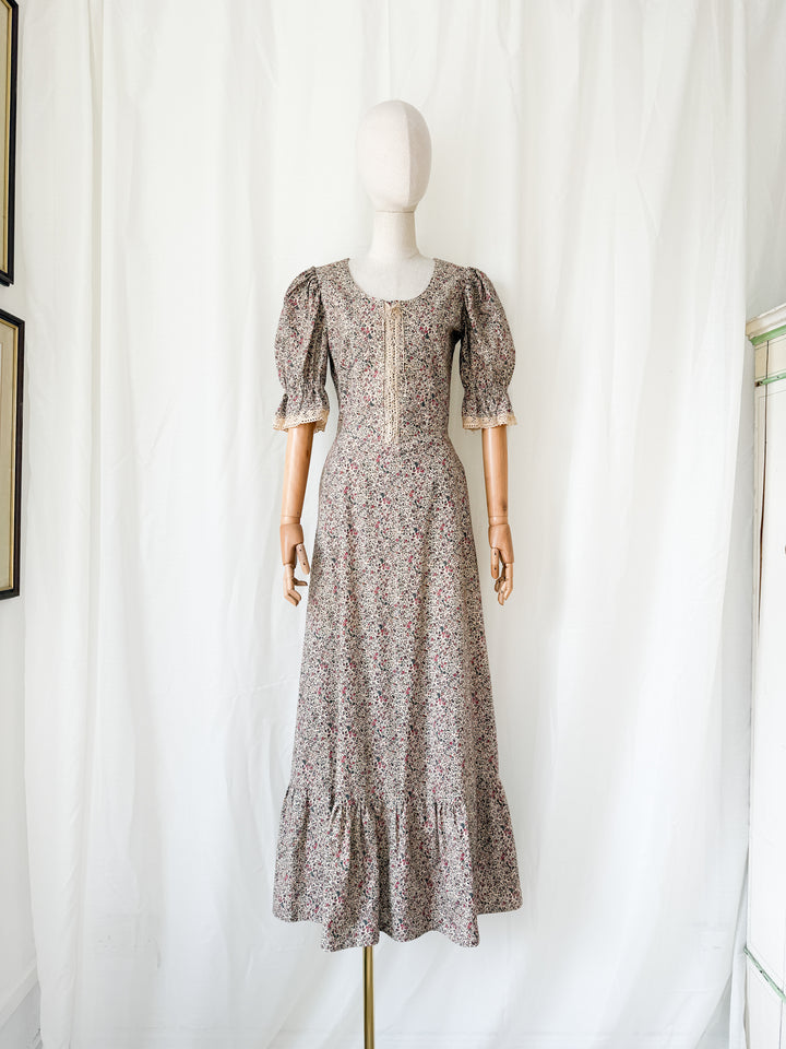 Absolutely Stunning 1970s Thick Natural Raw Floral Cotton Corset Bodice Maxi Dress