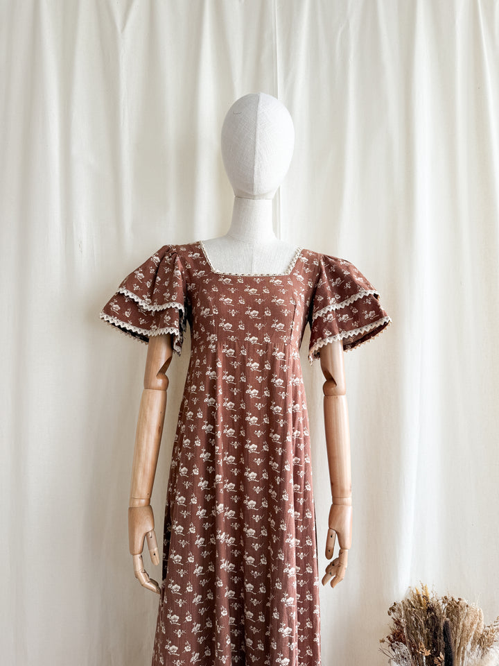 Precious Holy Grail Rare 1970s Laura Ashley Made in Wales Cotton Prairie Maxi Dress