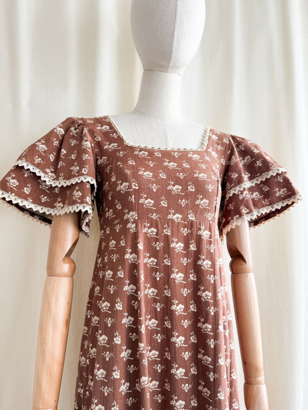 Precious Holy Grail Rare 1970s Laura Ashley Made in Wales Cotton Prairie Maxi Dress