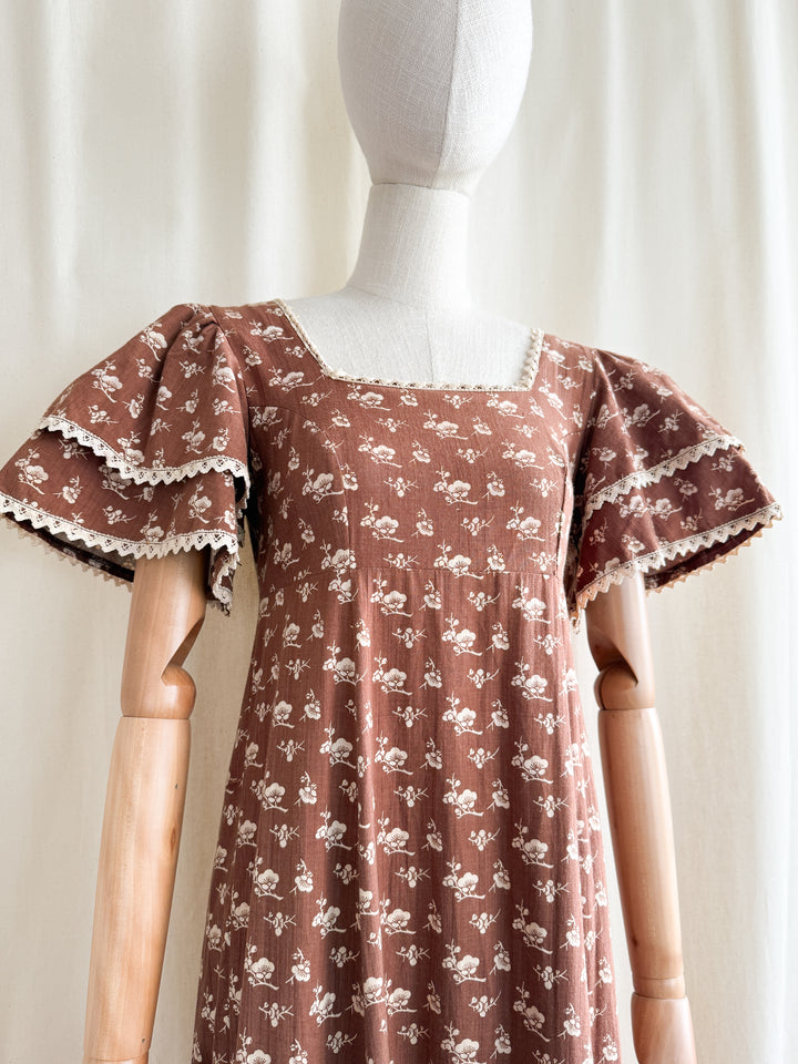 Precious Holy Grail Rare 1970s Laura Ashley Made in Wales Cotton Prairie Maxi Dress