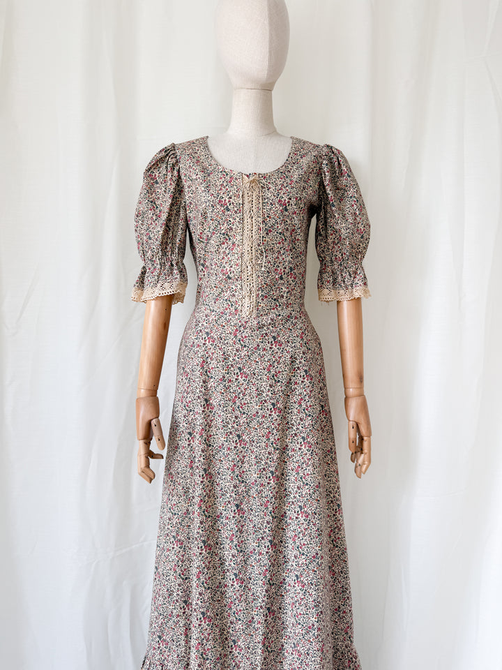 Absolutely Stunning 1970s Thick Natural Raw Floral Cotton Corset Bodice Maxi Dress