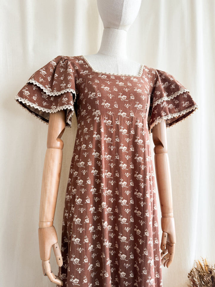 Precious Holy Grail Rare 1970s Laura Ashley Made in Wales Cotton Prairie Maxi Dress
