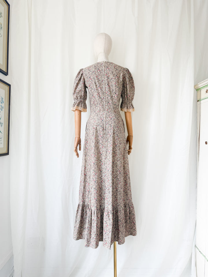Absolutely Stunning 1970s Thick Natural Raw Floral Cotton Corset Bodice Maxi Dress
