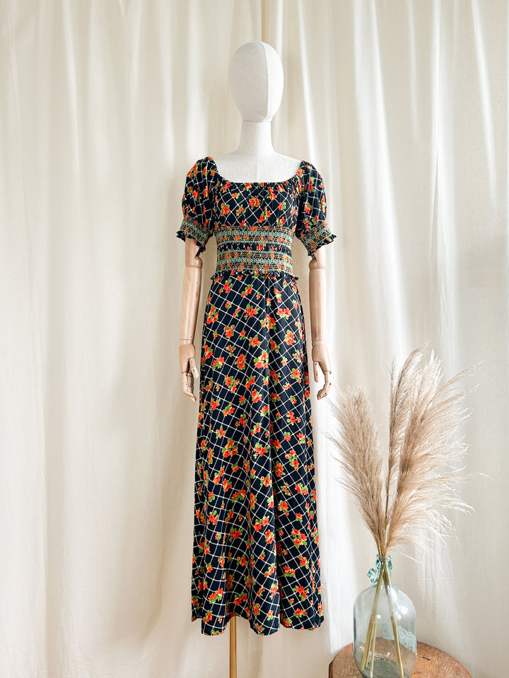 Amazing Tropical 1970s Cotton Smocked Maxi Dress