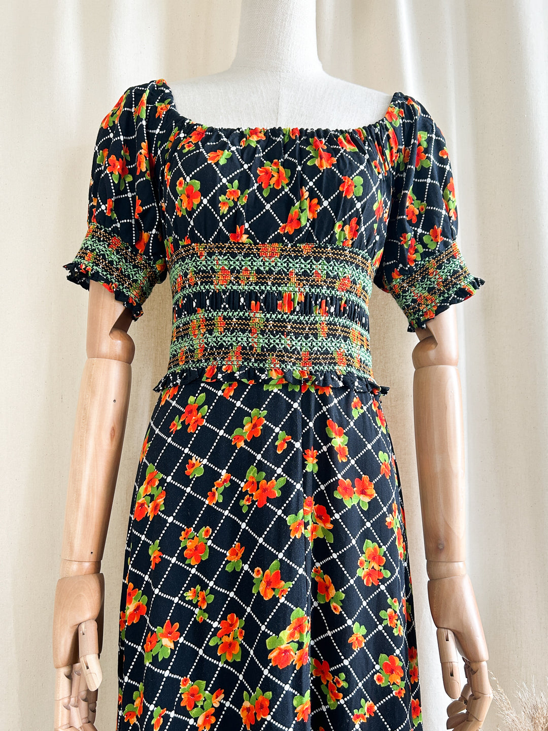 Amazing Tropical 1970s Cotton Smocked Maxi Dress