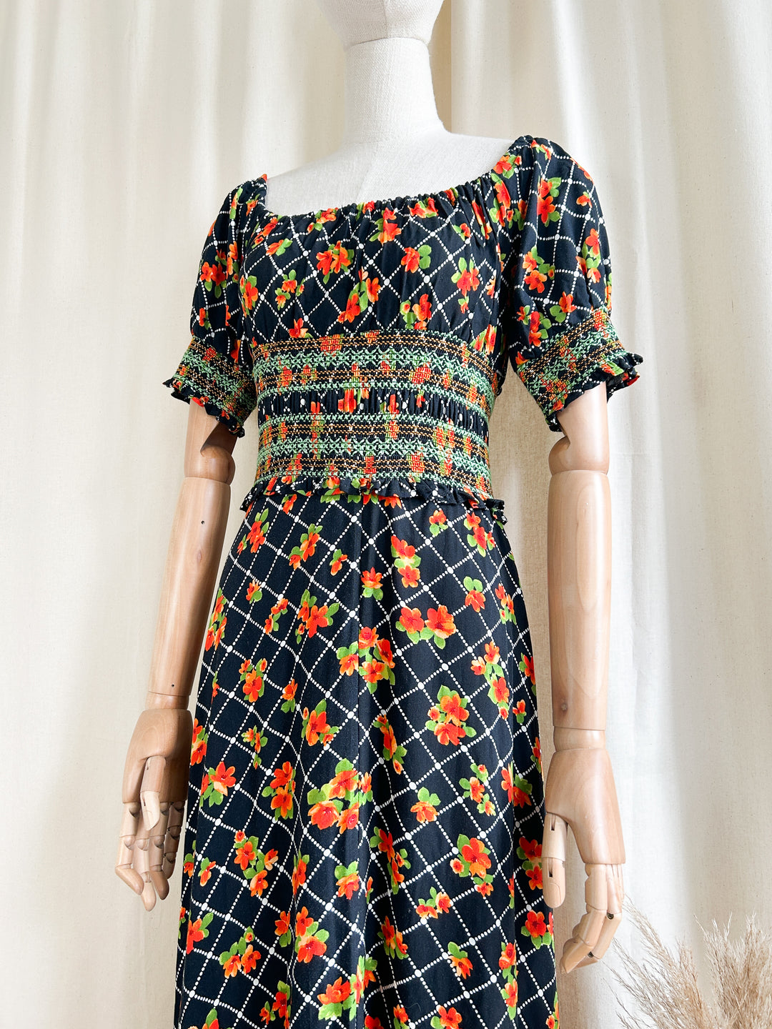 Amazing Tropical 1970s Cotton Smocked Maxi Dress