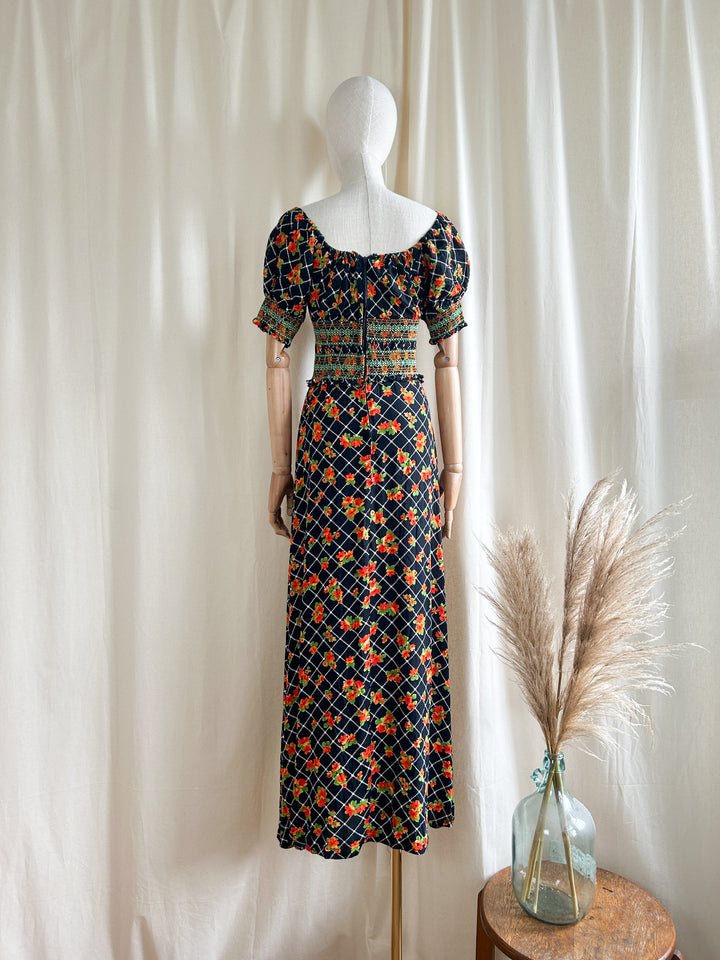 Amazing Tropical 1970s Cotton Smocked Maxi Dress