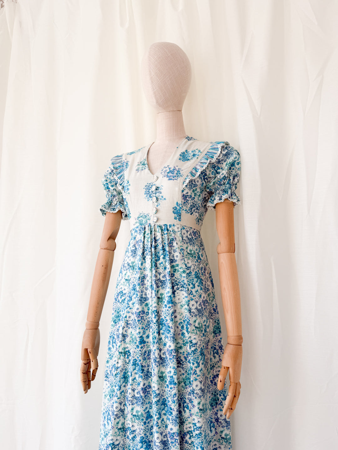 Adorable Rare 1970s Floral Cotton Maxi Dress