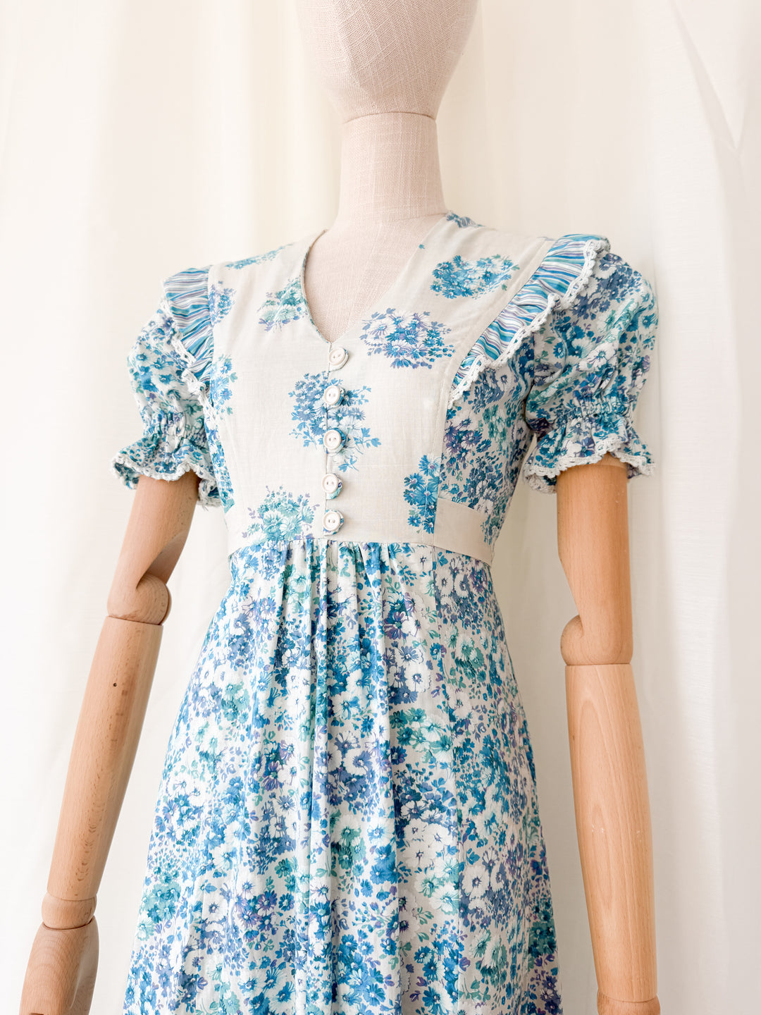 Adorable Rare 1970s Floral Cotton Maxi Dress