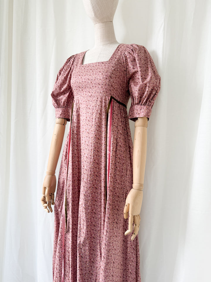 Beautiful Dusky Rose Pink 1970s Floral Cotton Puff Sleeve Maxi Dress