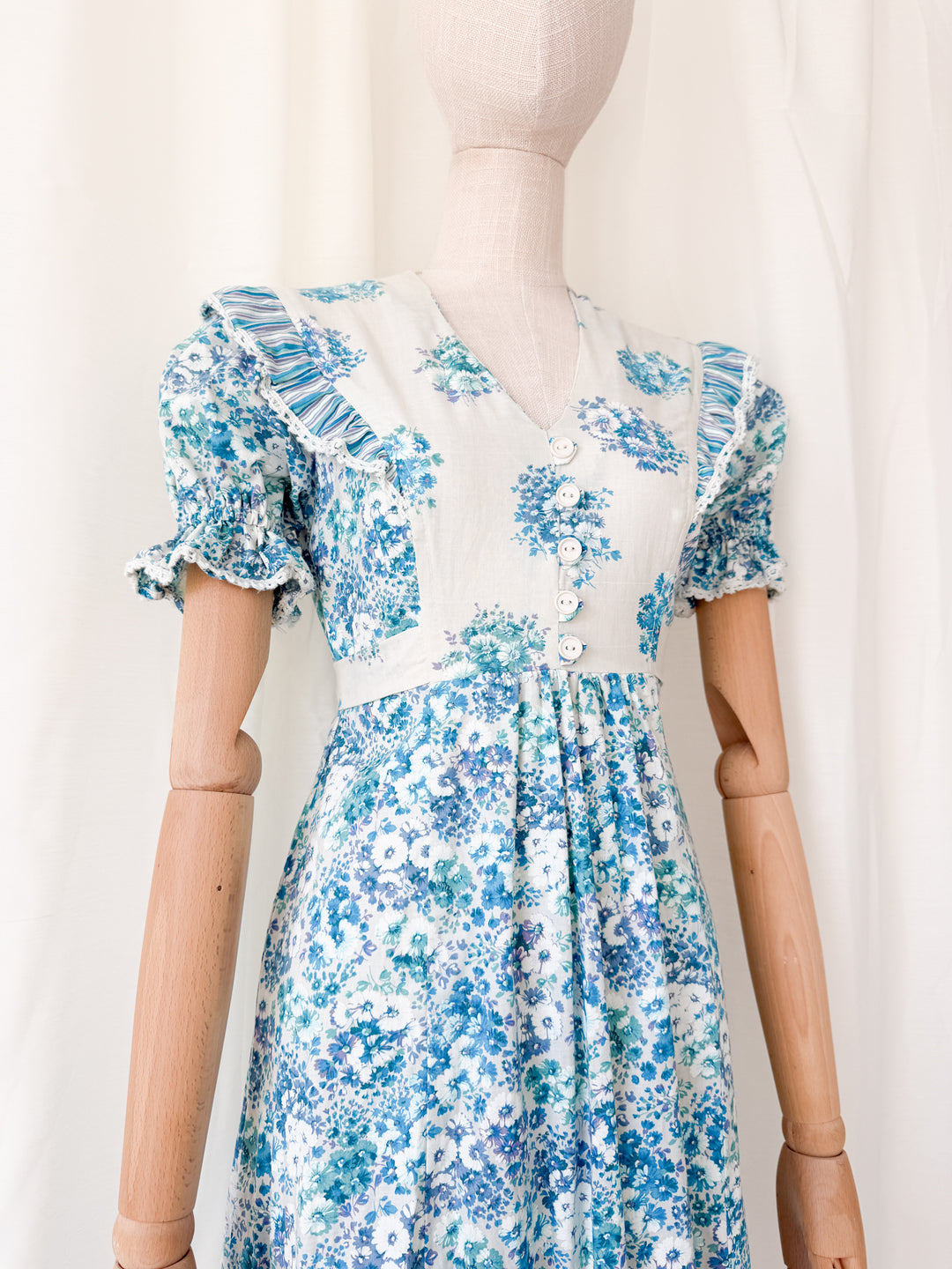 Adorable Rare 1970s Floral Cotton Maxi Dress