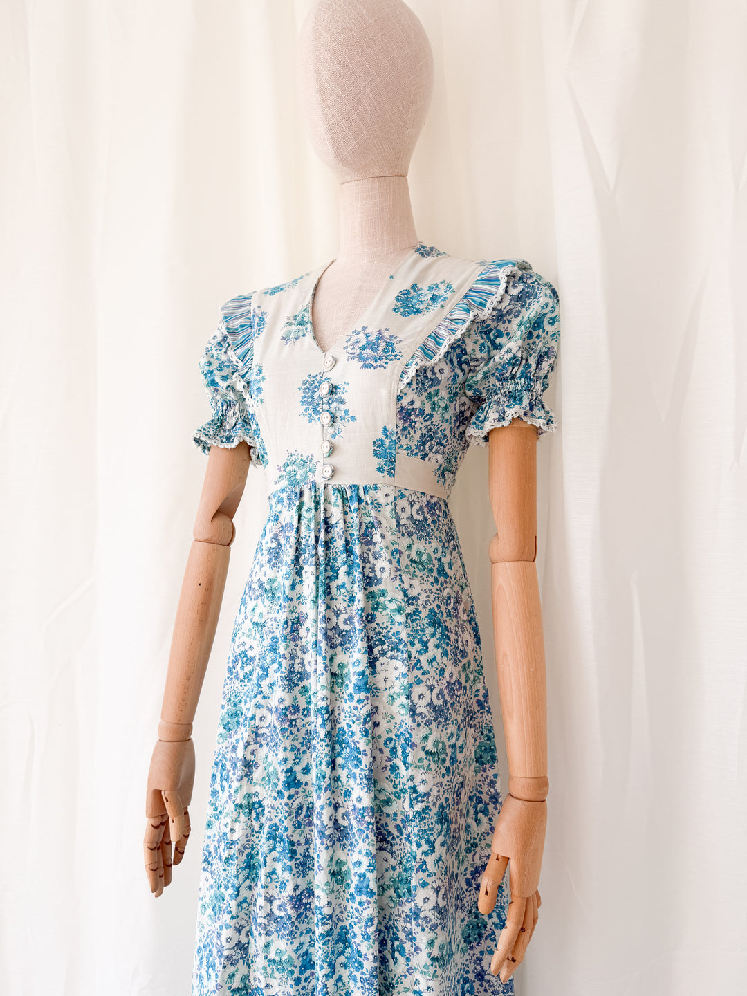Adorable Rare 1970s Floral Cotton Maxi Dress