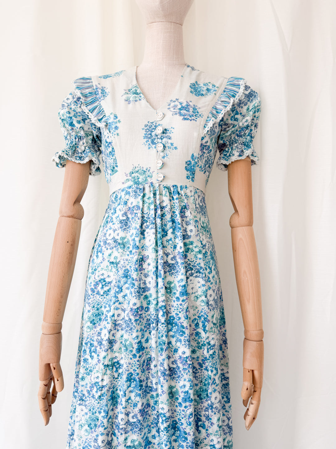 Adorable Rare 1970s Floral Cotton Maxi Dress