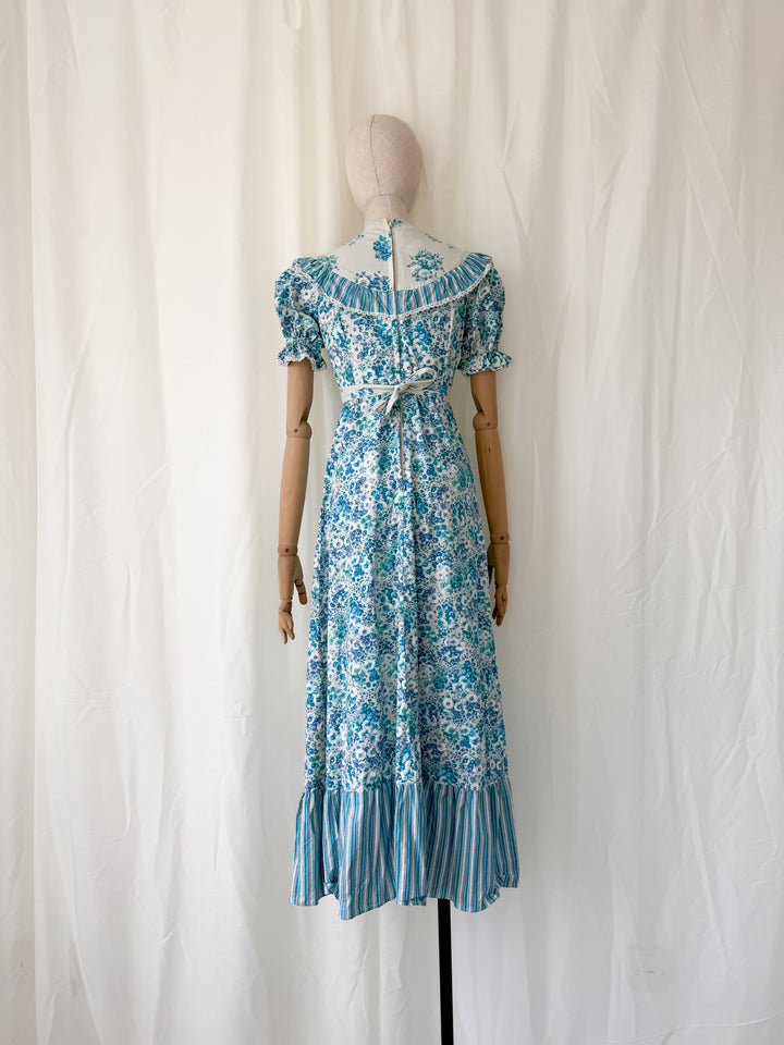 Adorable Rare 1970s Floral Cotton Maxi Dress