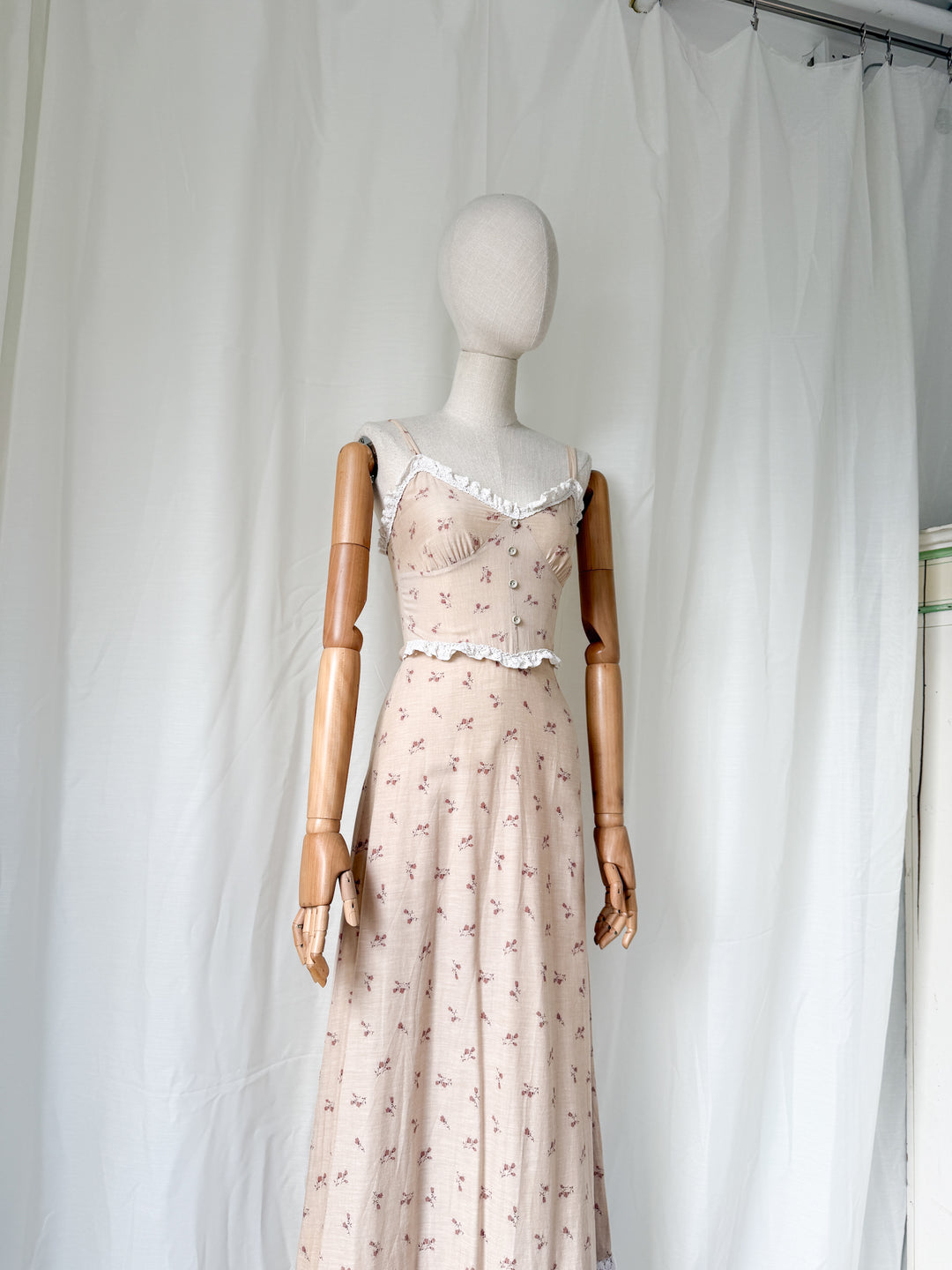 Beautiful Rare 1970s Lace Trimmed Soft Brown Cotton Sundress
