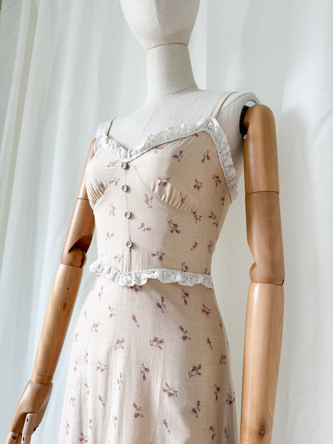 Beautiful Rare 1970s Lace Trimmed Soft Brown Cotton Sundress